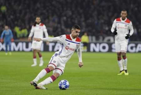 同样抢眼 同样抢眼